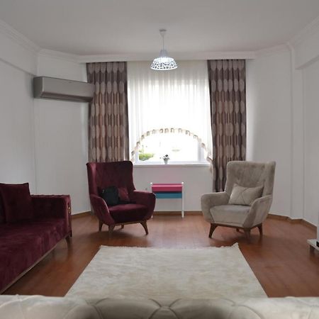 Appartement Cosy Et Tout Equipe Au Coeur D'อันตัลยา ภายนอก รูปภาพ