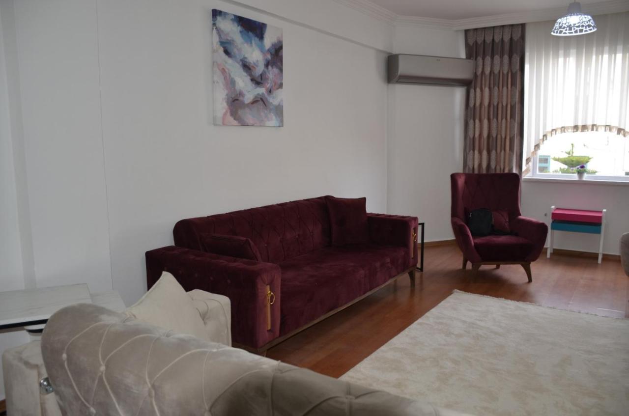 Appartement Cosy Et Tout Equipe Au Coeur D'อันตัลยา ภายนอก รูปภาพ